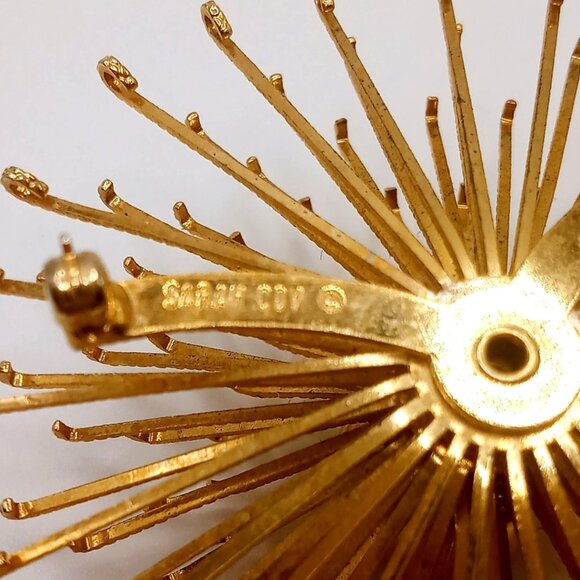 Sarah Coventry Brooch Gold Tone Metal Starburst Amber Rhinestone Center Vintage - Picture 8 of 10